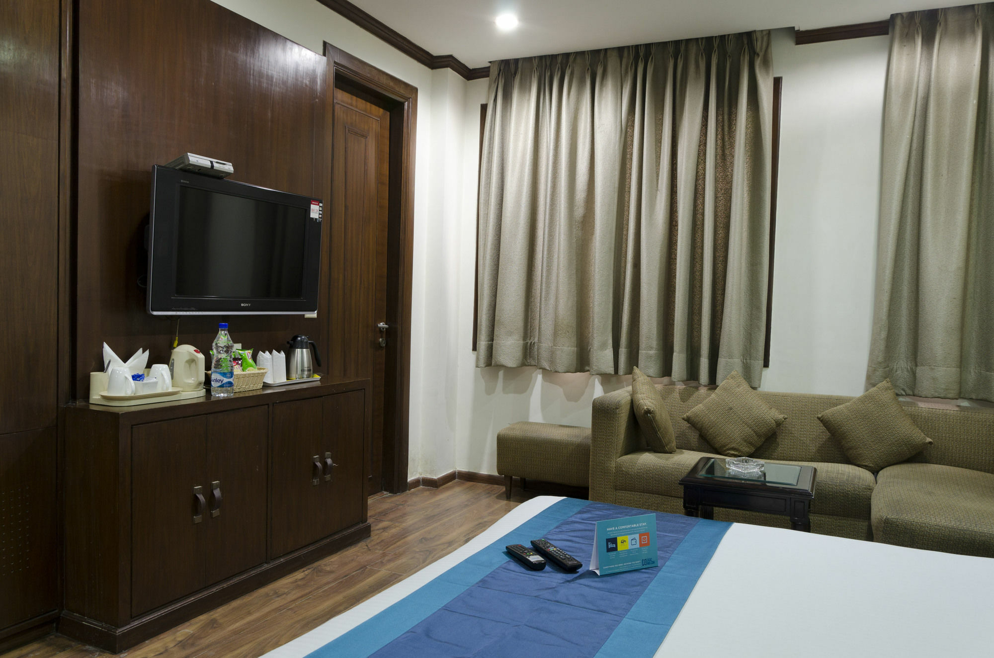 Fabhotel Aashray Nehru Place New Delhi Eksteriør bilde